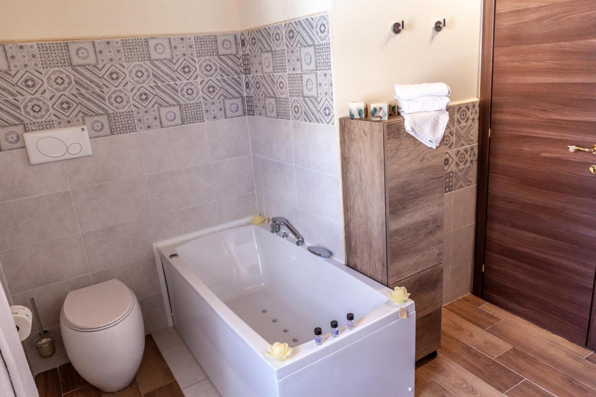 B&B Piazza Noua 1831 Sora Exterior photo