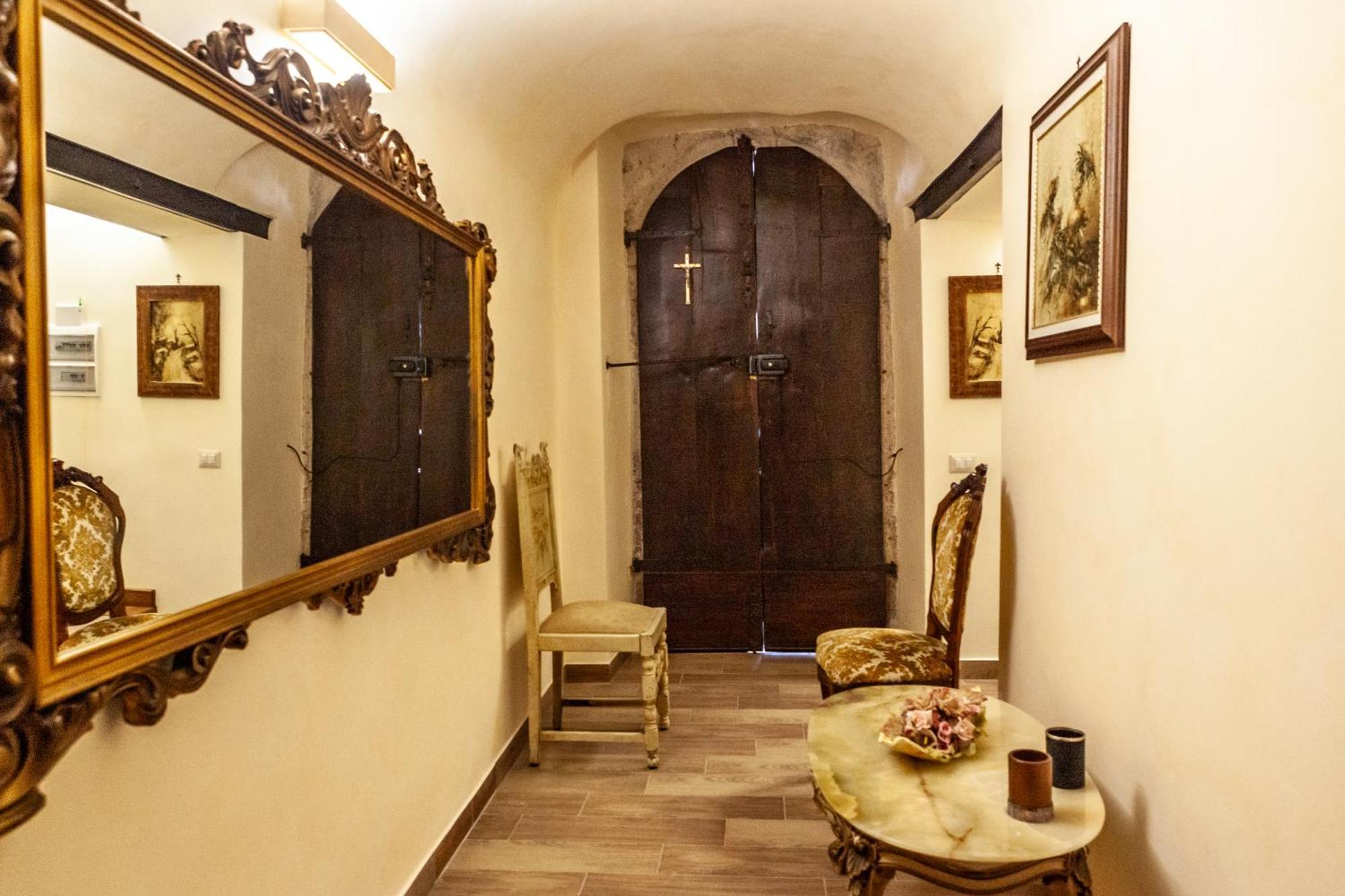 B&B Piazza Noua 1831 Sora Exterior photo
